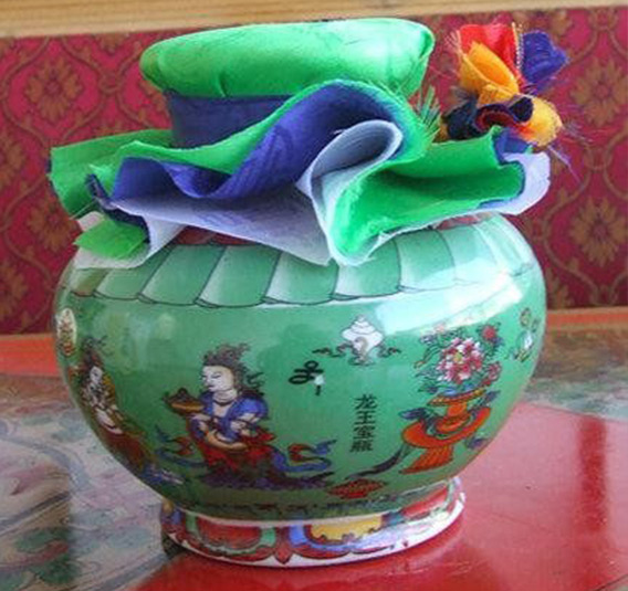龙王宝瓶