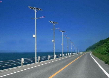 太陽能路燈相對傳統路燈