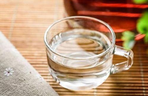 喝水要注意4点，才叫健康喝水，对身体更好