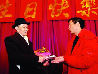 破祖训 郫县豆瓣**传“外人”