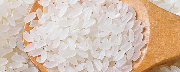 米的种类多样，你知道大米、小米、黑米的营养各有哪些不同吗？
