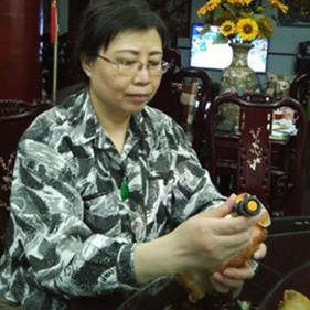 梁锦华