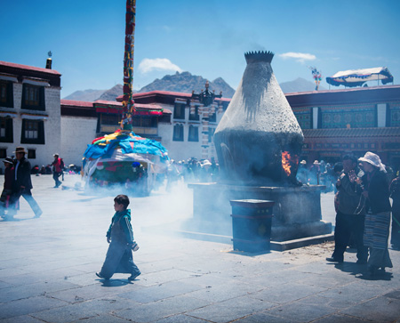 西藏祈愿民俗：煨桑