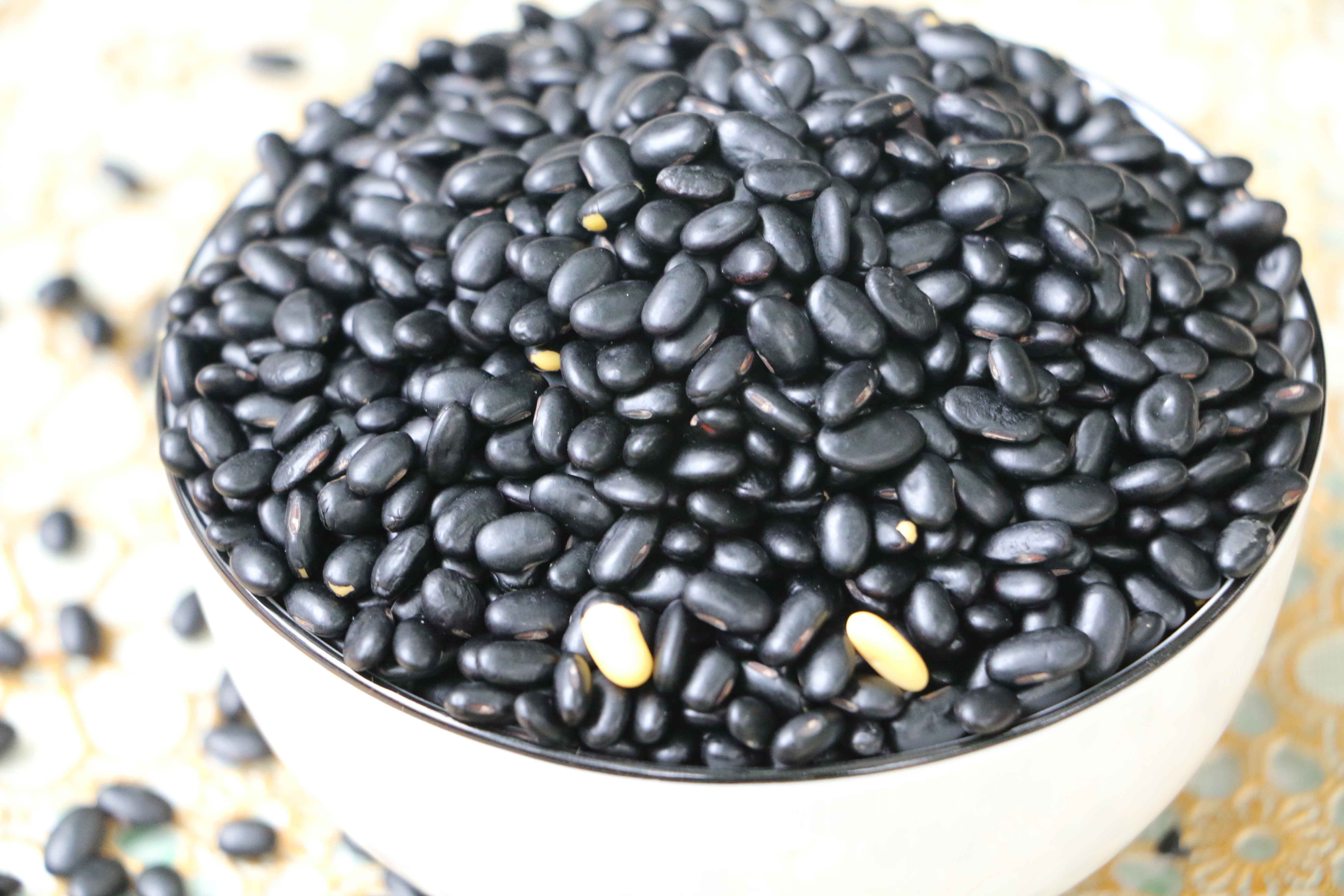 精品东北黄仁小黑豆